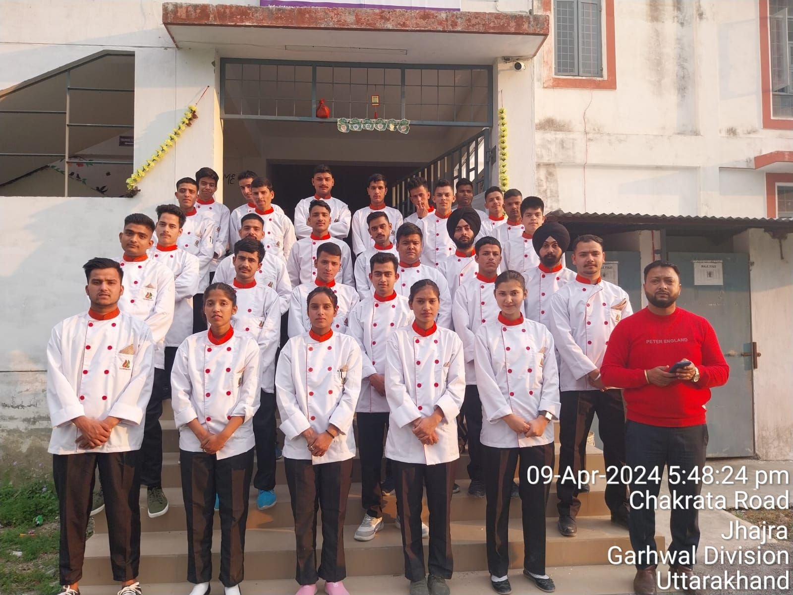 Hunar Se Rojgar Tak hospitality batch in uniform, Jhajra, Dehradun